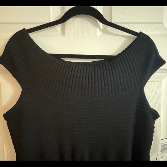 NWT Gorgeous Black knitted/lined Torrid MIDI Dress - Picture 3 of 14